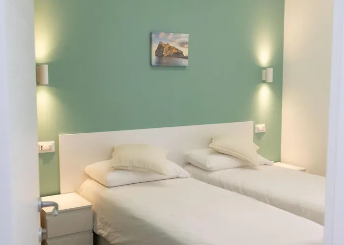 Alojamento de Acomodação e Pequeno-almoço De Lorenzo 22 3*